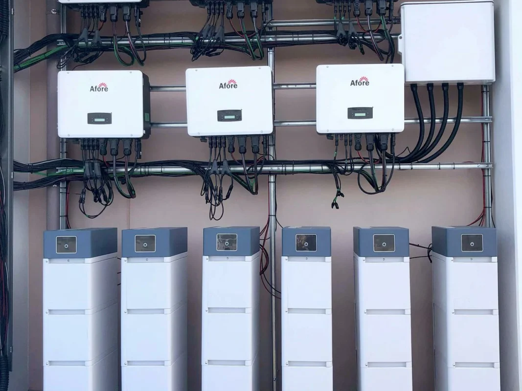 installazione e manutenzione di inverter fotovoltaici