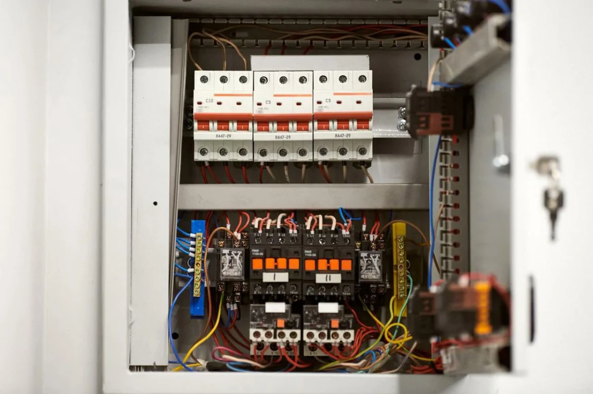 portale web inverter