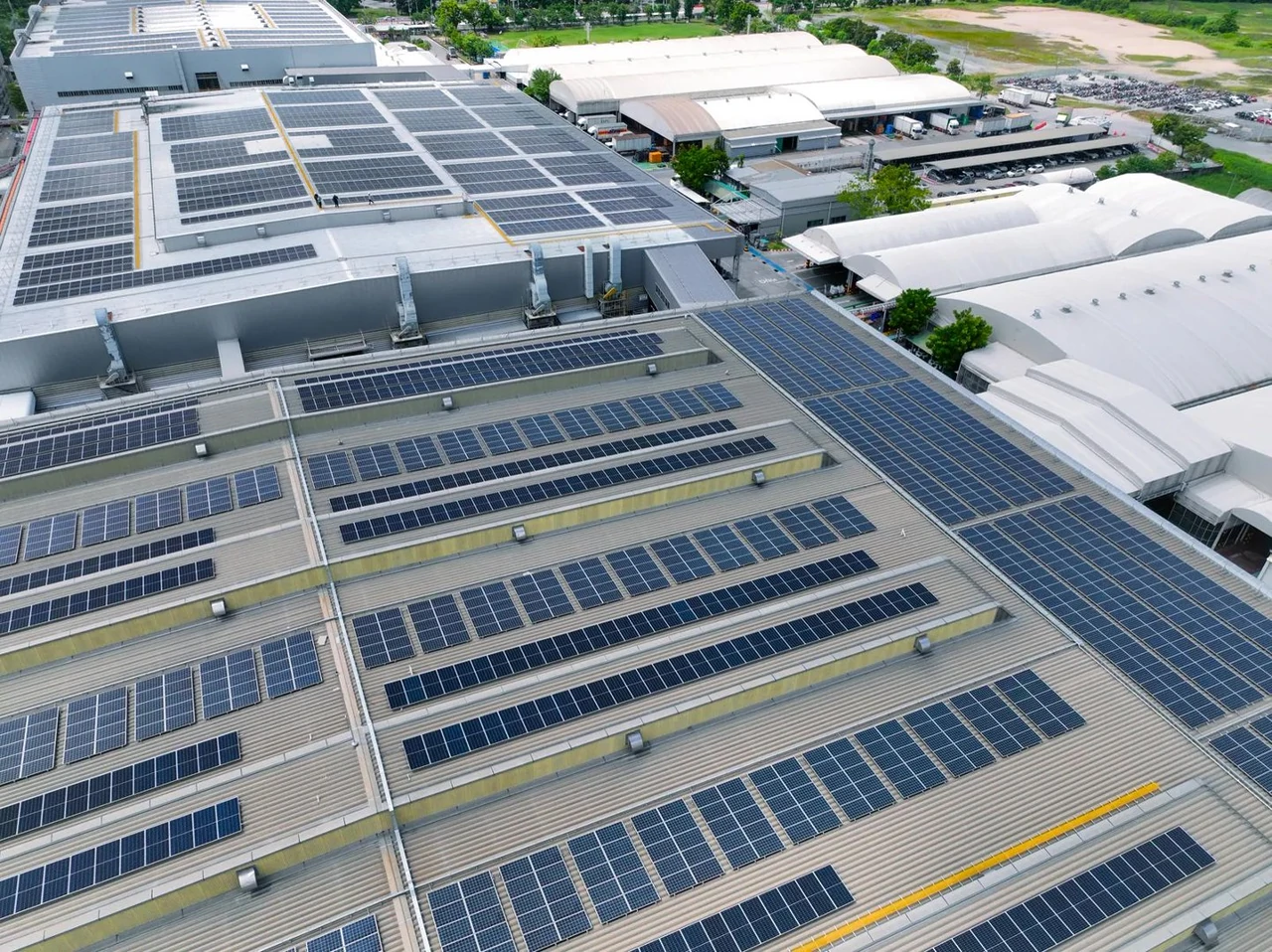 fotovoltaico industria manifatturiera