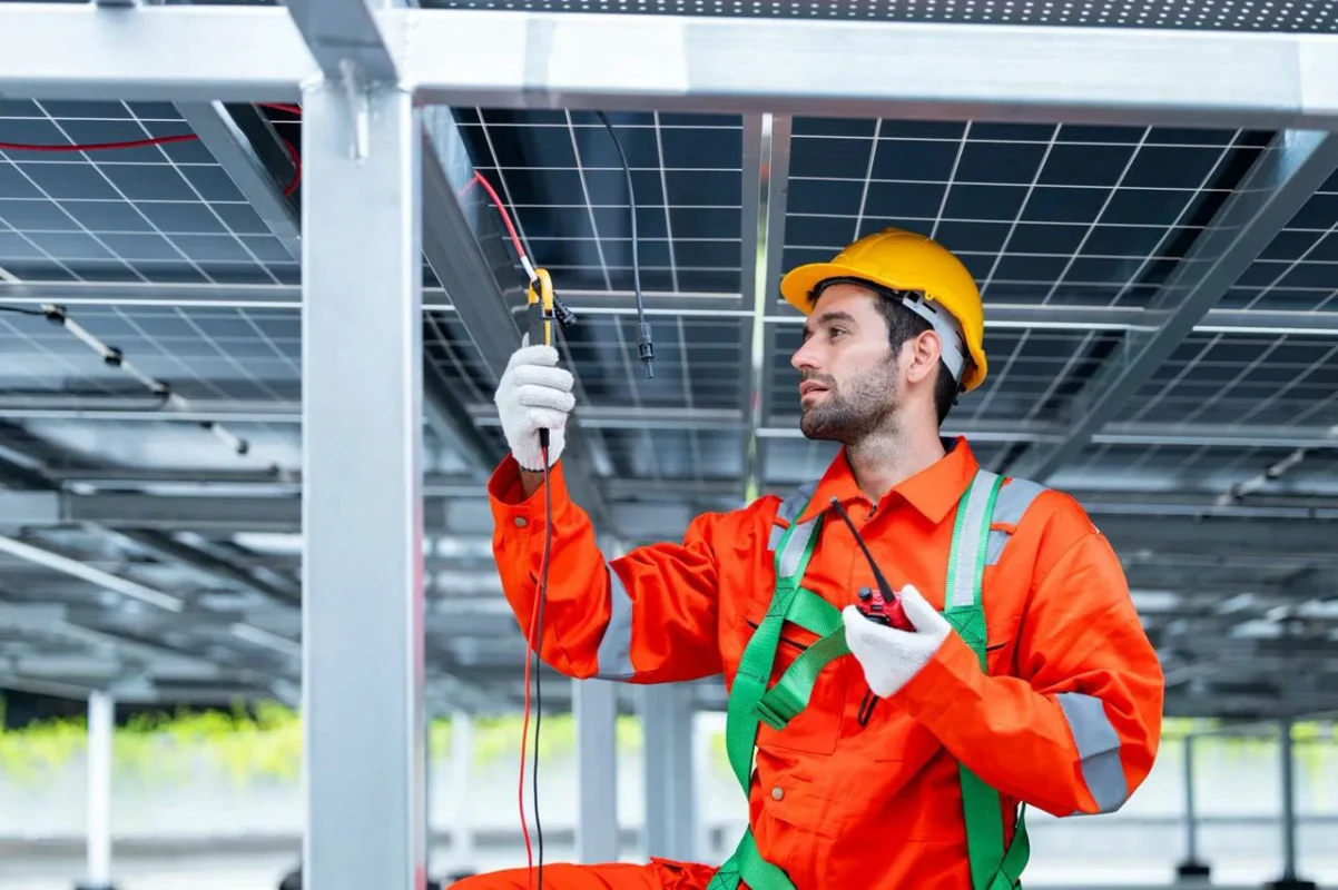 Efficienza MPPT inverter: guida inverter solare MPPT