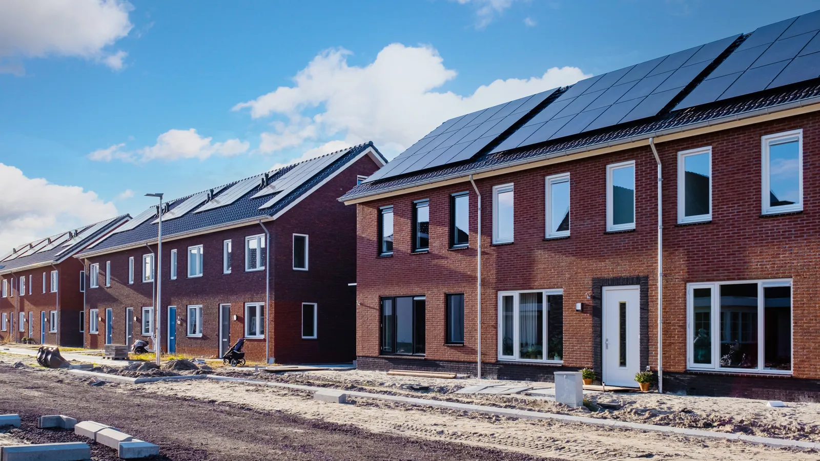 solar for new home builders b2b